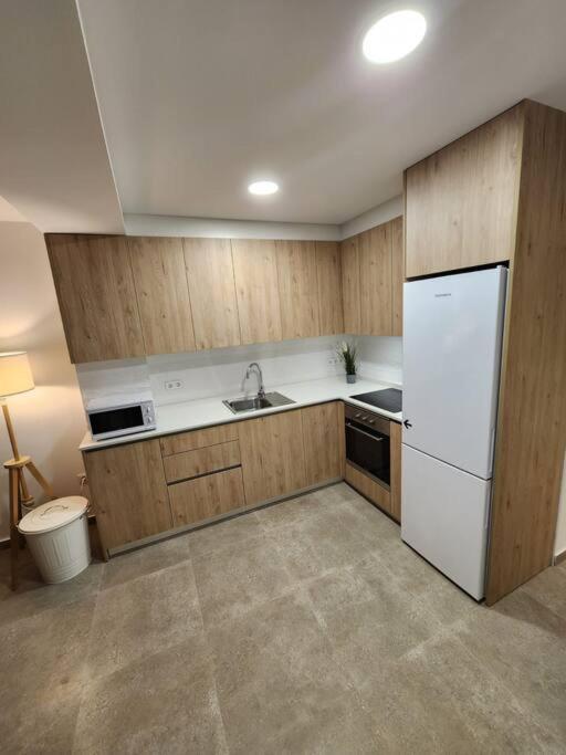 Piso De Diseno Elche Lägenhet Exteriör bild