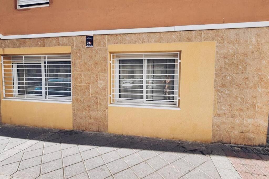Piso De Diseno Elche Lägenhet Exteriör bild